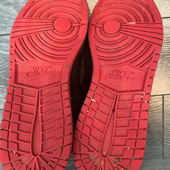 Michael Jordan kids size 7y high top all black - Picture 4 of 4